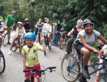 wythenshawe-family-cycling